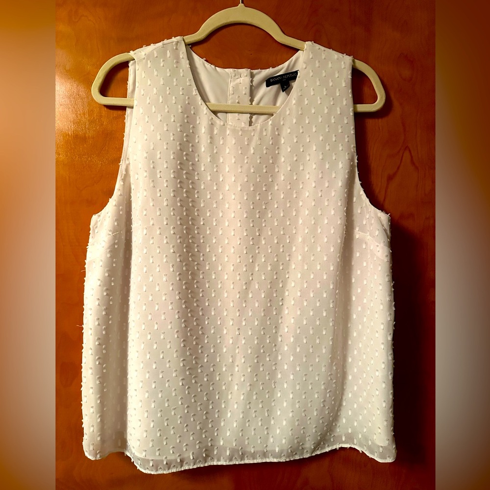 Banana Republic Ivory Sleeveless, Lined Blouse, size L